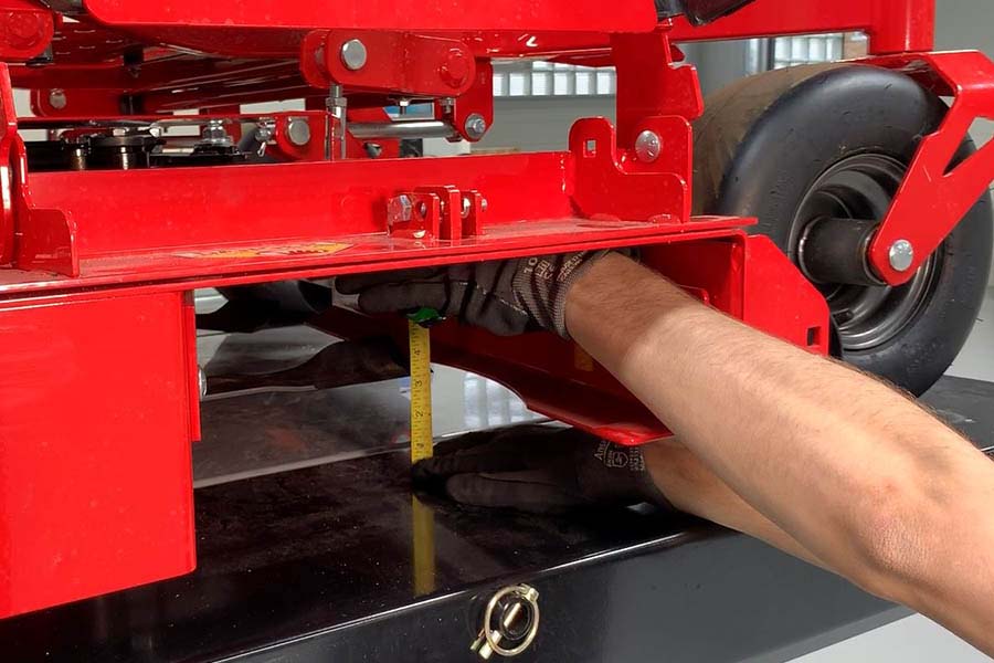 How to Adjust Cutting Height on Gravely Zero Turn Mower