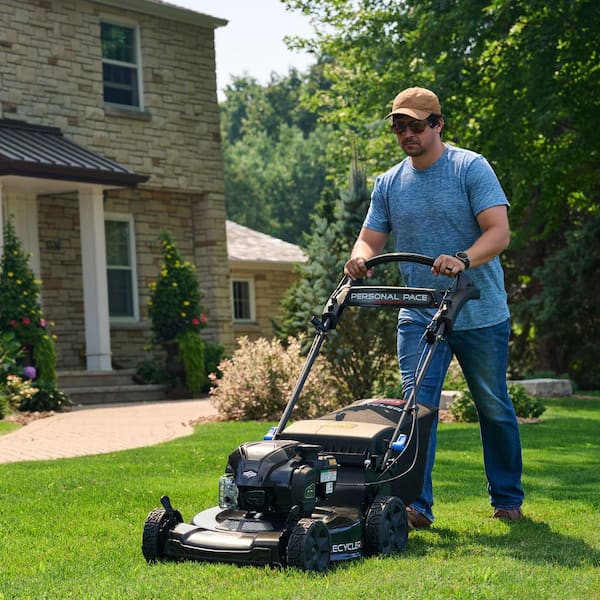 How to Engage the Blades on a Craftsman Riding Mower